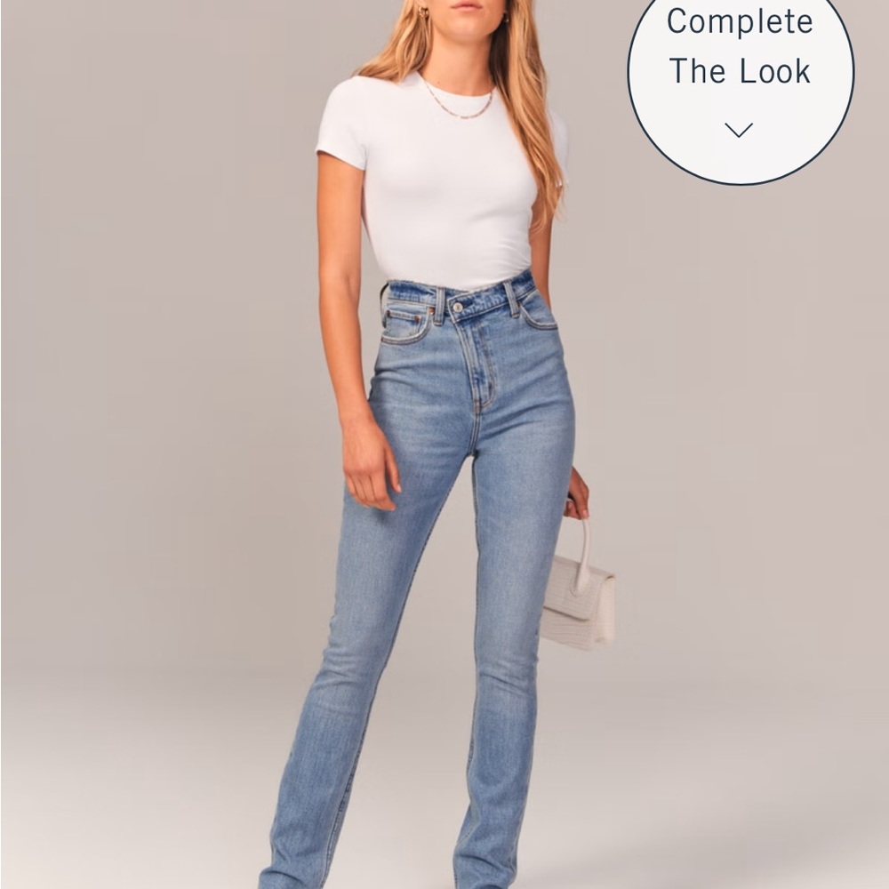 Abercrombie & Fitch Ultra High Rise 90s Slim Straight Jean Size 8